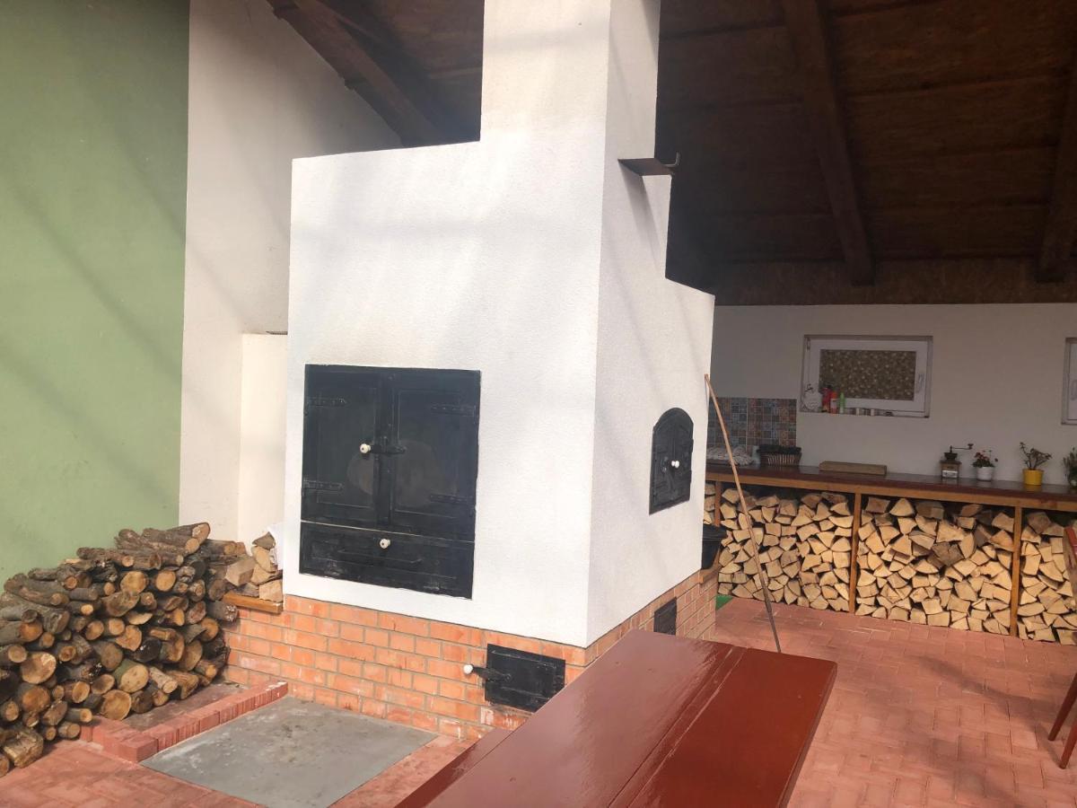 Apartmán Bakonyi Mamutfenyo Vendeghaz Tés Exteriér fotografie