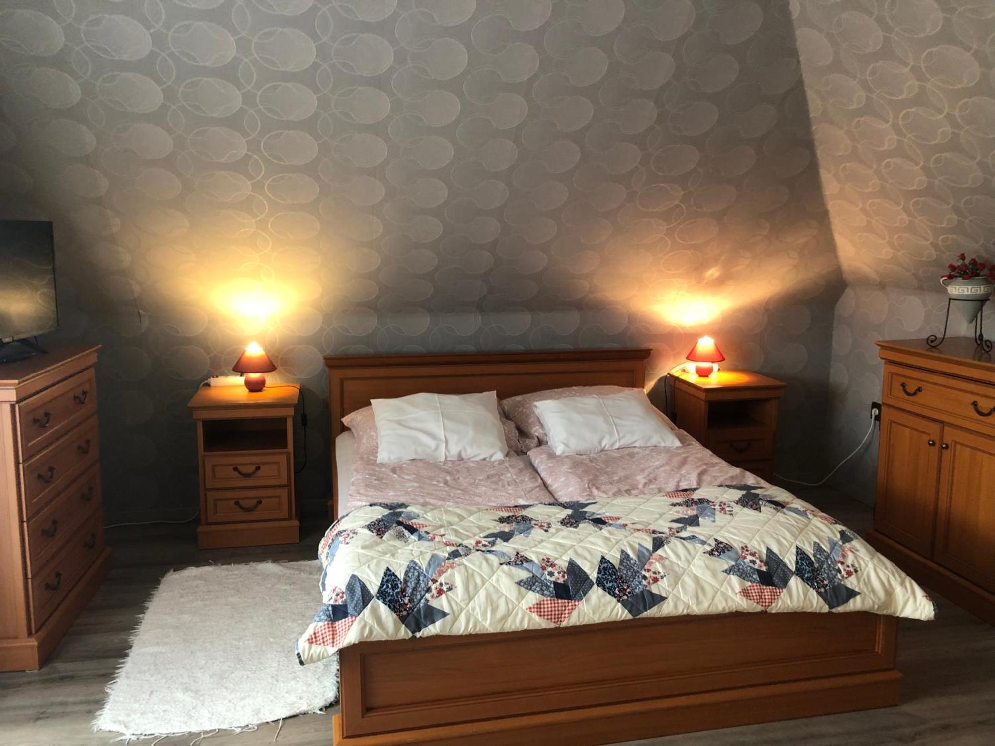 Apartmán Bakonyi Mamutfenyo Vendeghaz Tés Exteriér fotografie