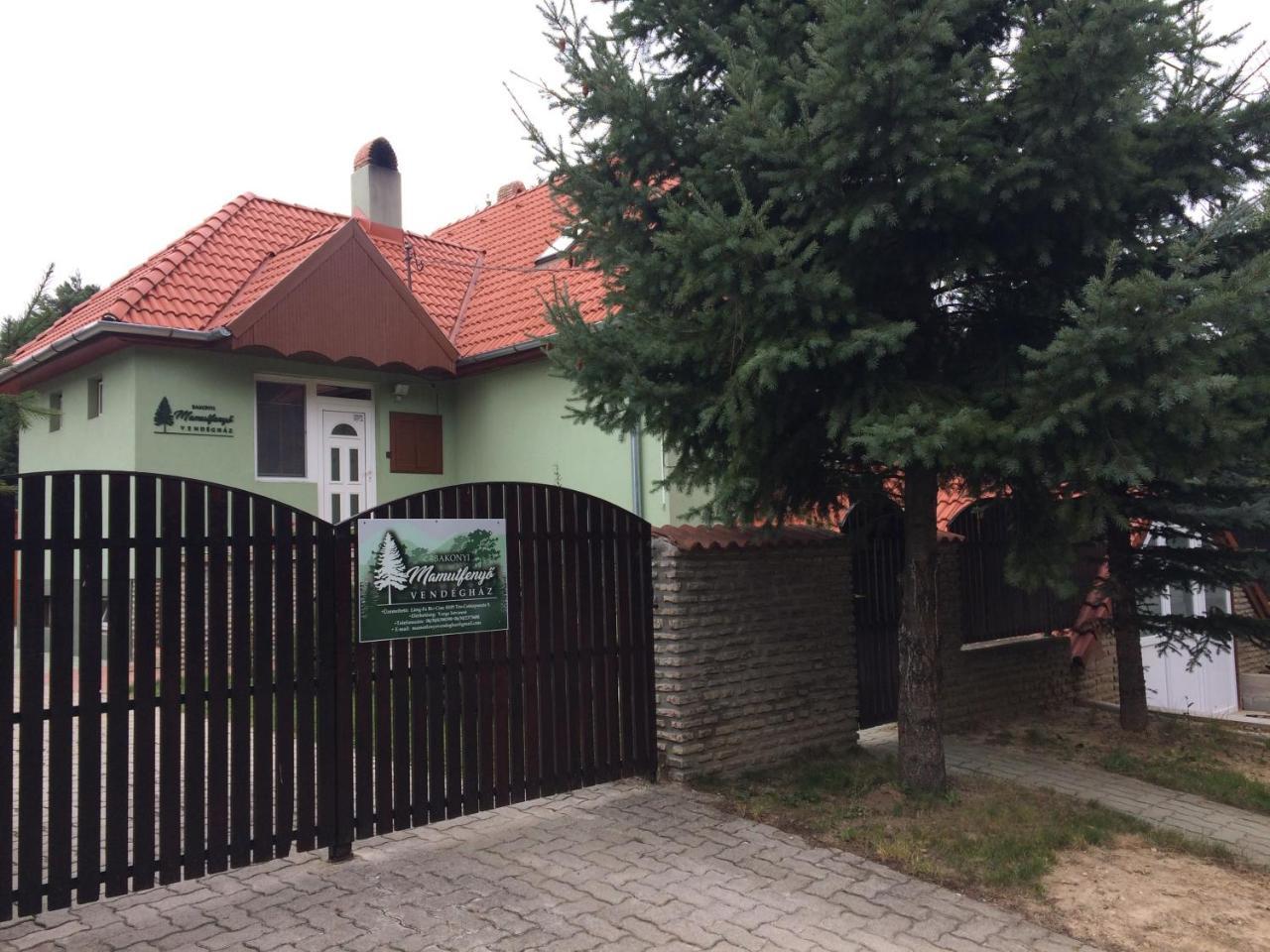 Apartmán Bakonyi Mamutfenyo Vendeghaz Tés Exteriér fotografie