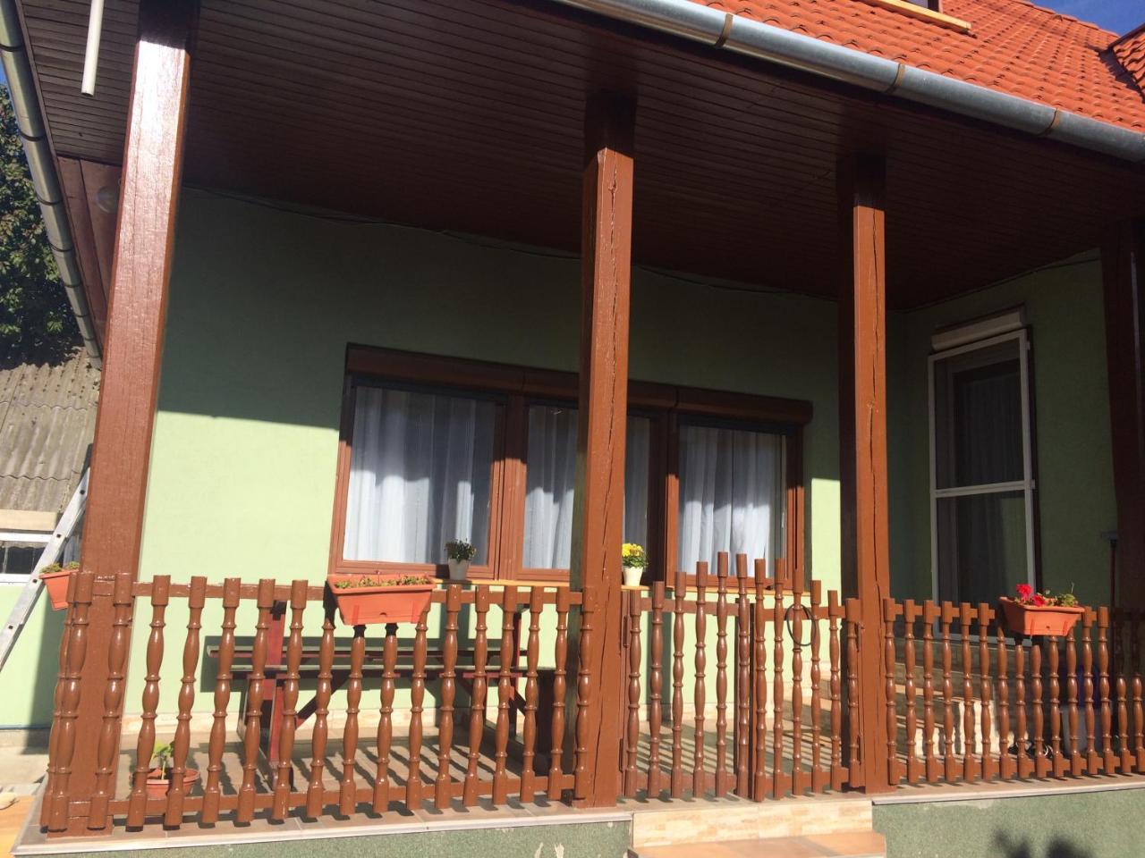 Apartmán Bakonyi Mamutfenyo Vendeghaz Tés Exteriér fotografie