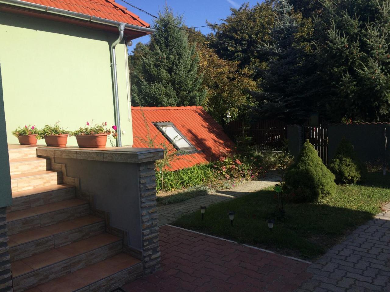 Apartmán Bakonyi Mamutfenyo Vendeghaz Tés Exteriér fotografie